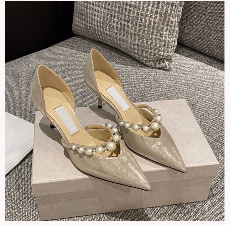 2021 New Hollow High Heels Women's Stiletto Pearl Pointed Wedding Shoes
